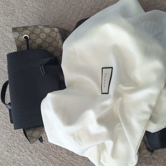 Gucci Soft GG Supreme Backpack NWT - Picture 6 of 6